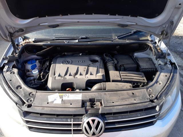 2013 VOLKSWAGEN TOURAN SE