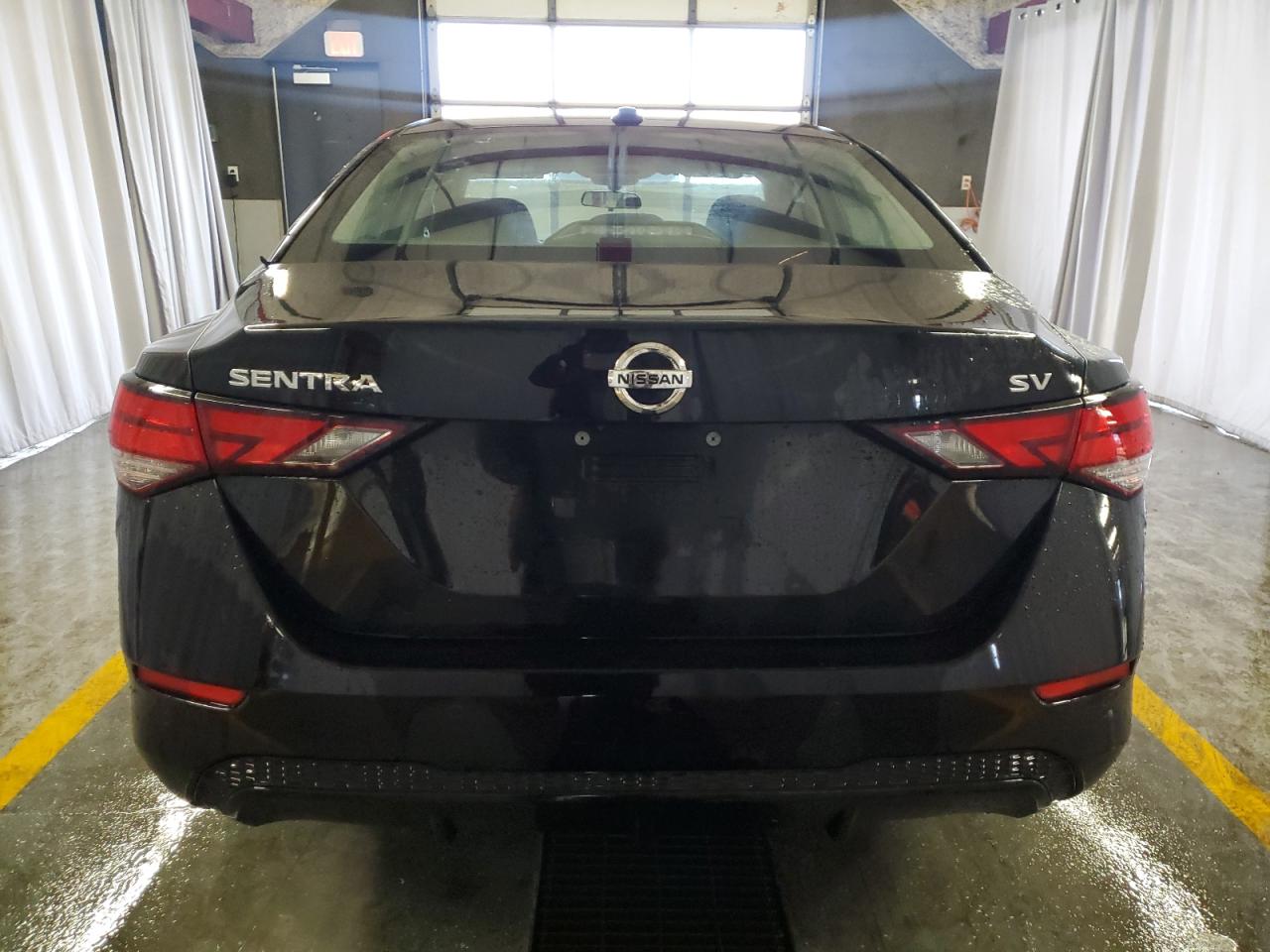 2022 Nissan Sentra - Image 6