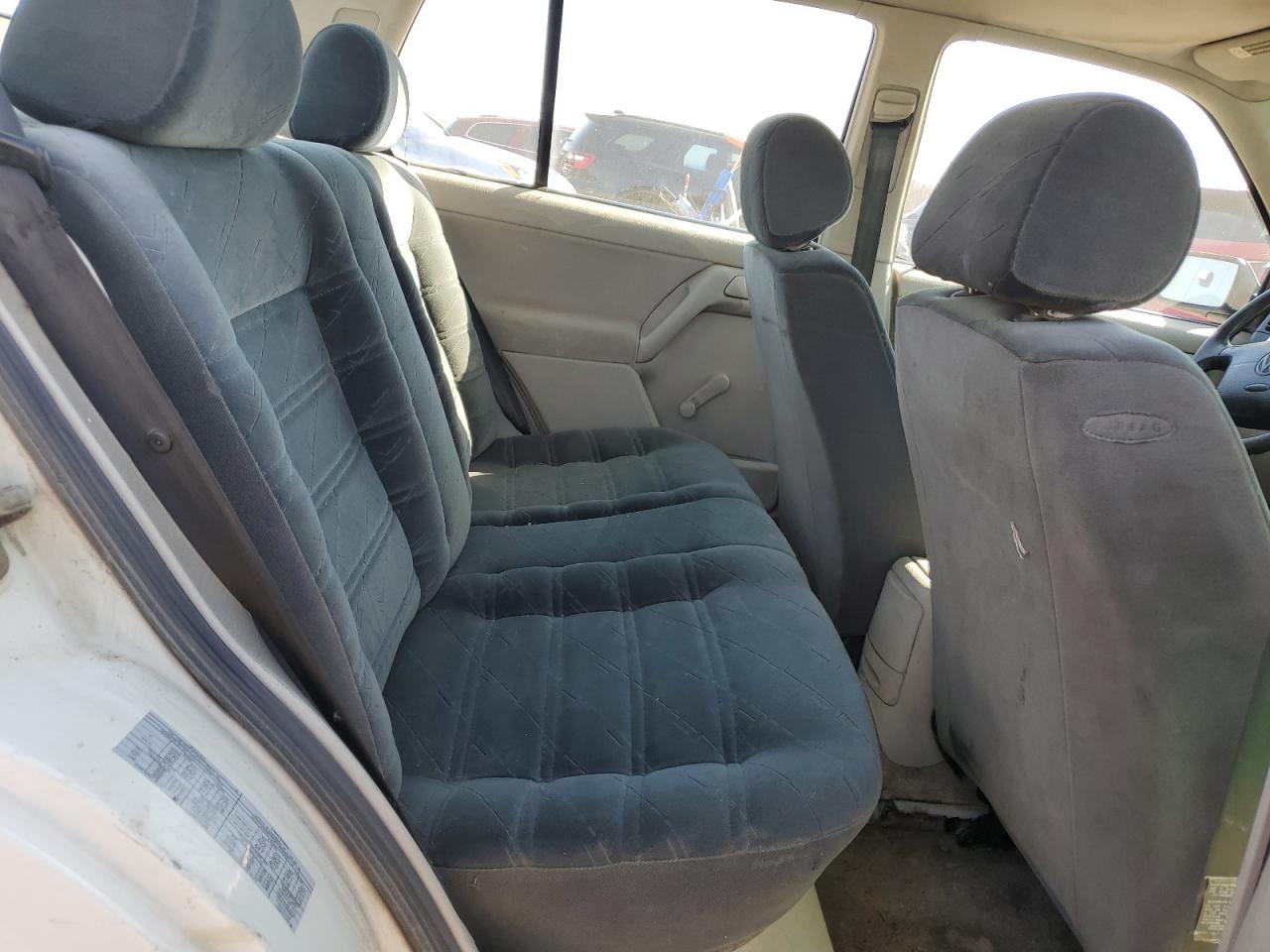 1999 Volkswagen Jetta - Image 10