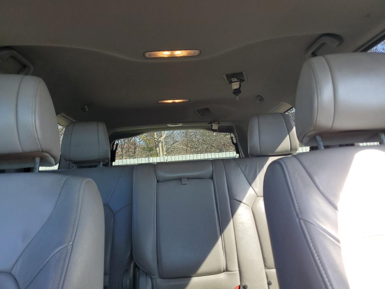 2014 Honda Pilot - Image 10