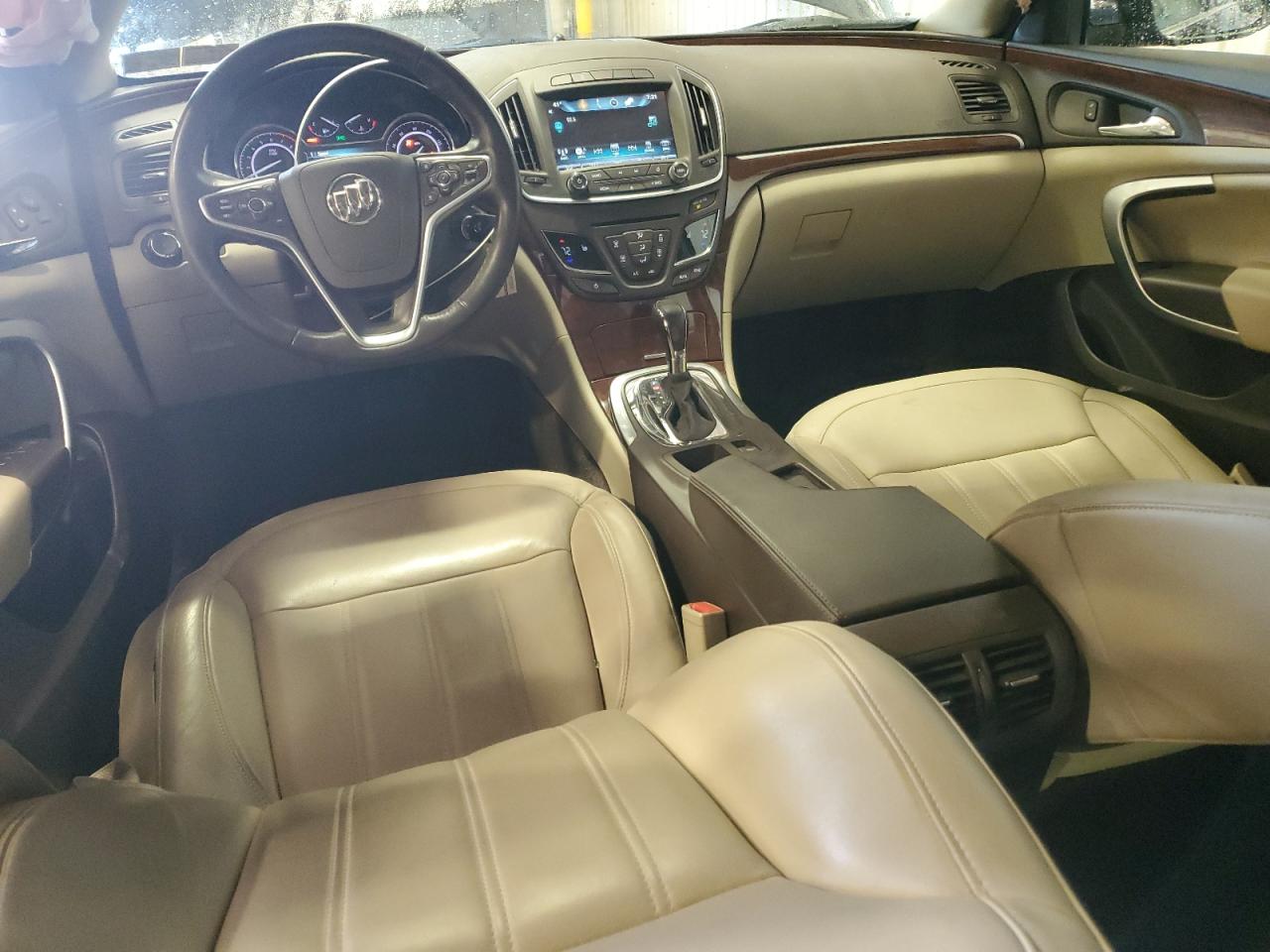 2016 Buick Regal - Image 8