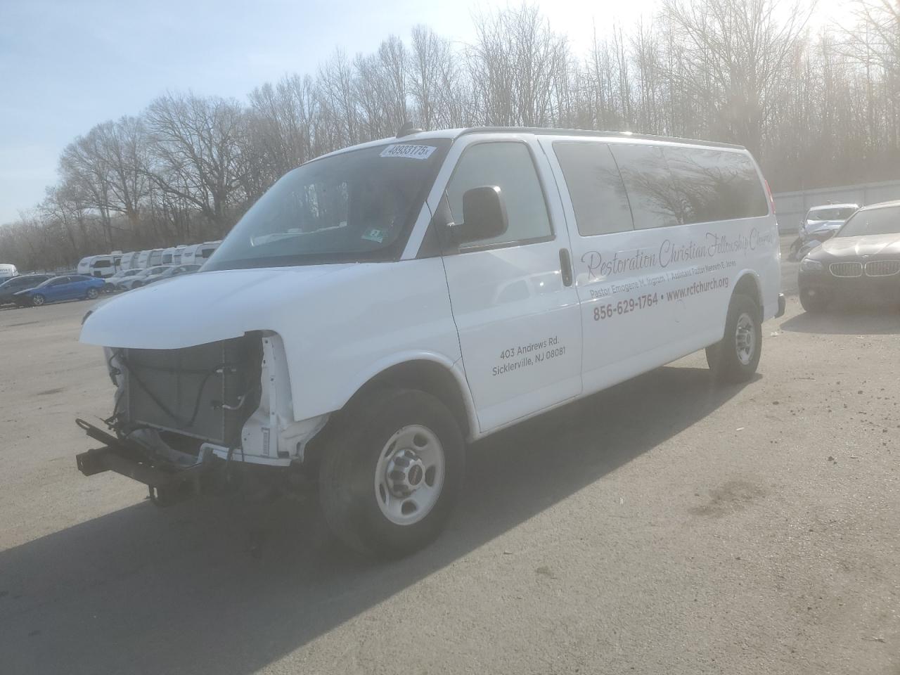 2016 GMC Savana - Image 1