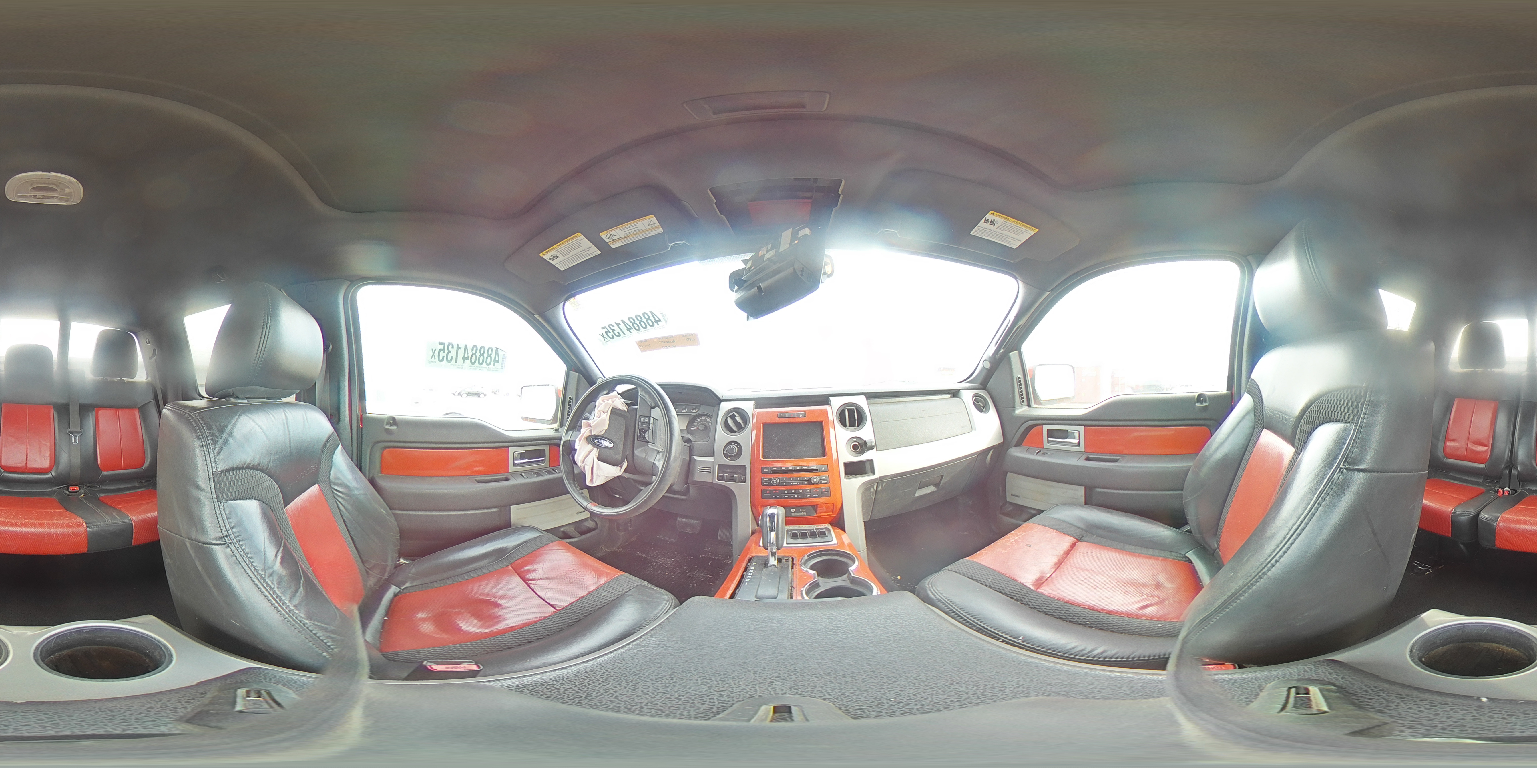 2011 Ford F-150 - Image 13