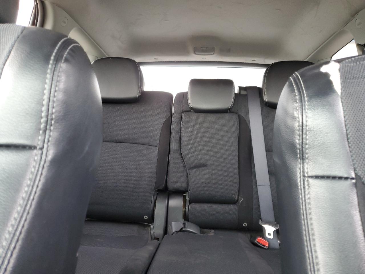 2008 Mitsubishi Outlander - Image 10