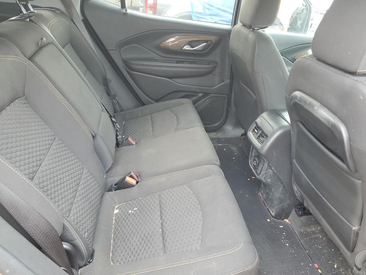 2018 GMC Terrain - Image 11