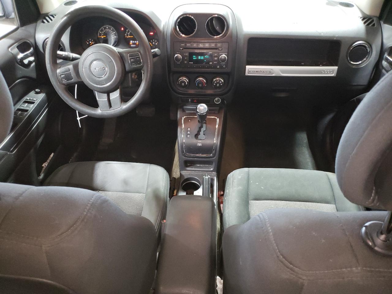 2014 Jeep Compass - Image 8