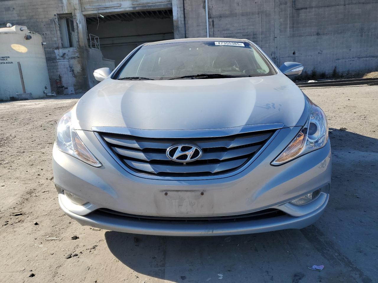 2012 Hyundai Sonata - Image 5