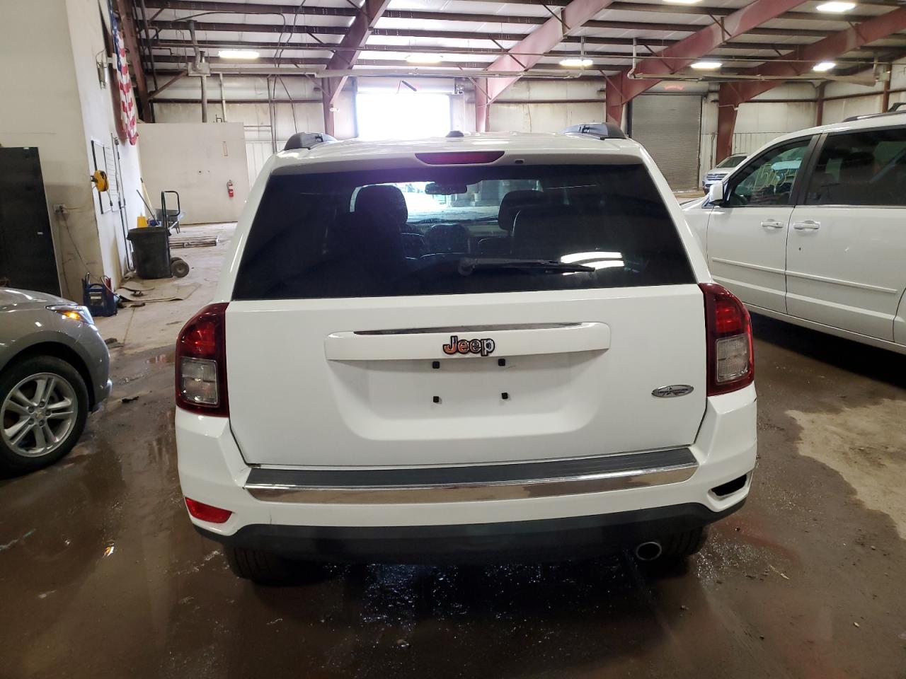 2016 Jeep Compass - Image 6