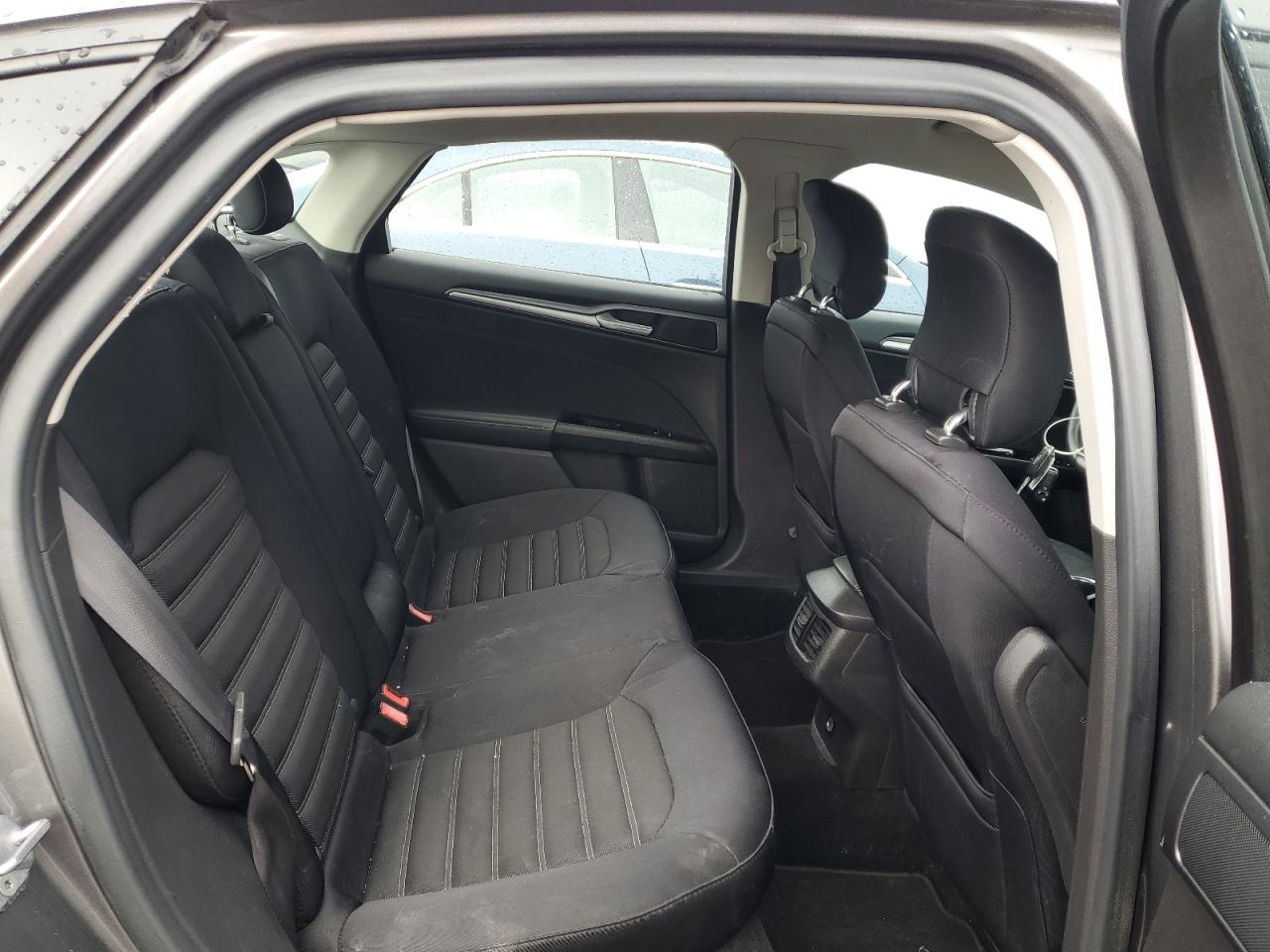 2014 Ford Fusion - Image 10