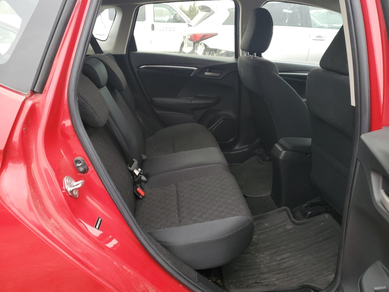 2016 Honda Fit - Image 10