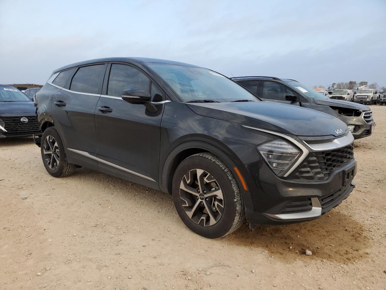 2024 Kia Sportage - Image 4