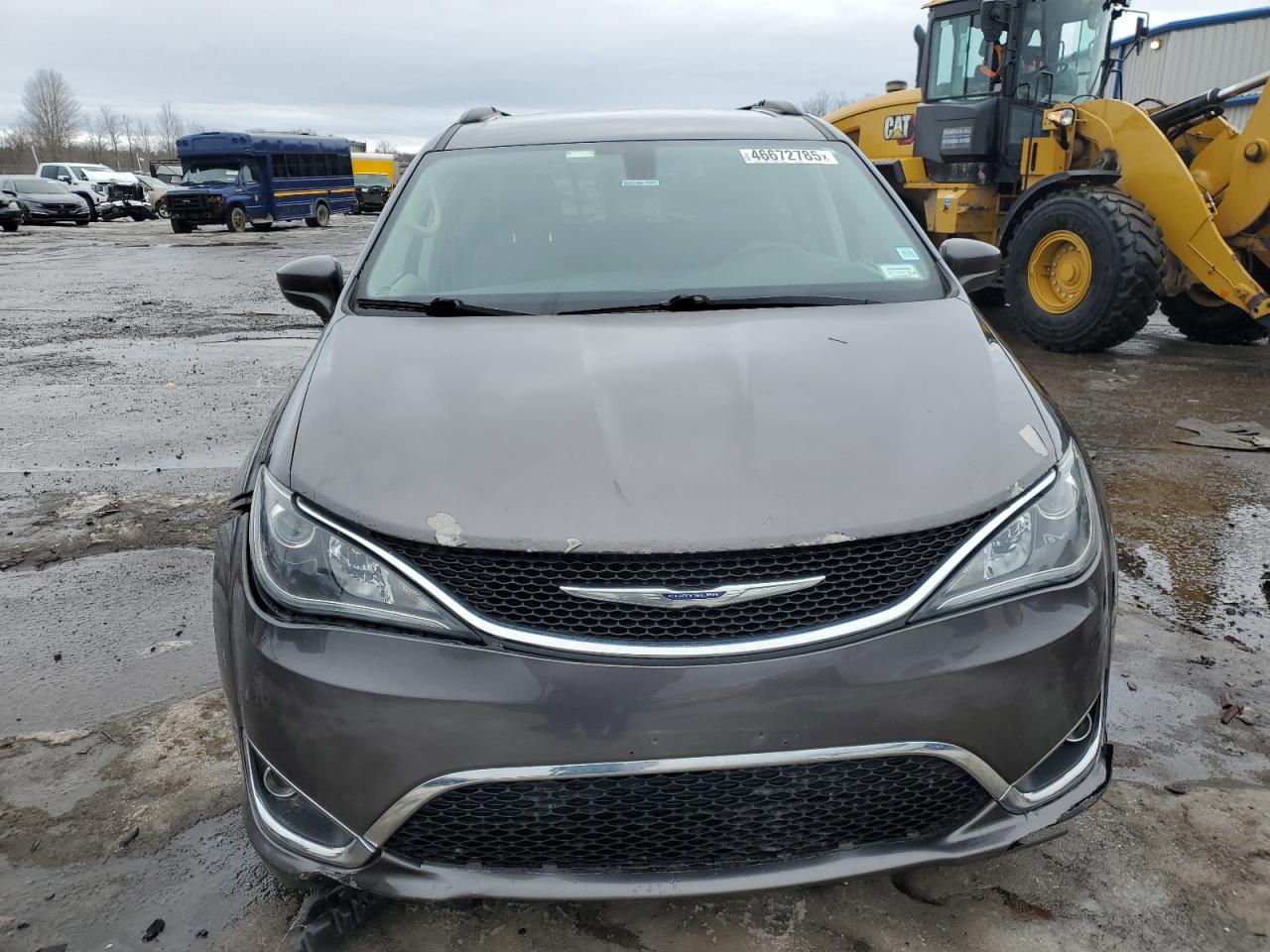 2017 Chrysler Pacifica - Image 5