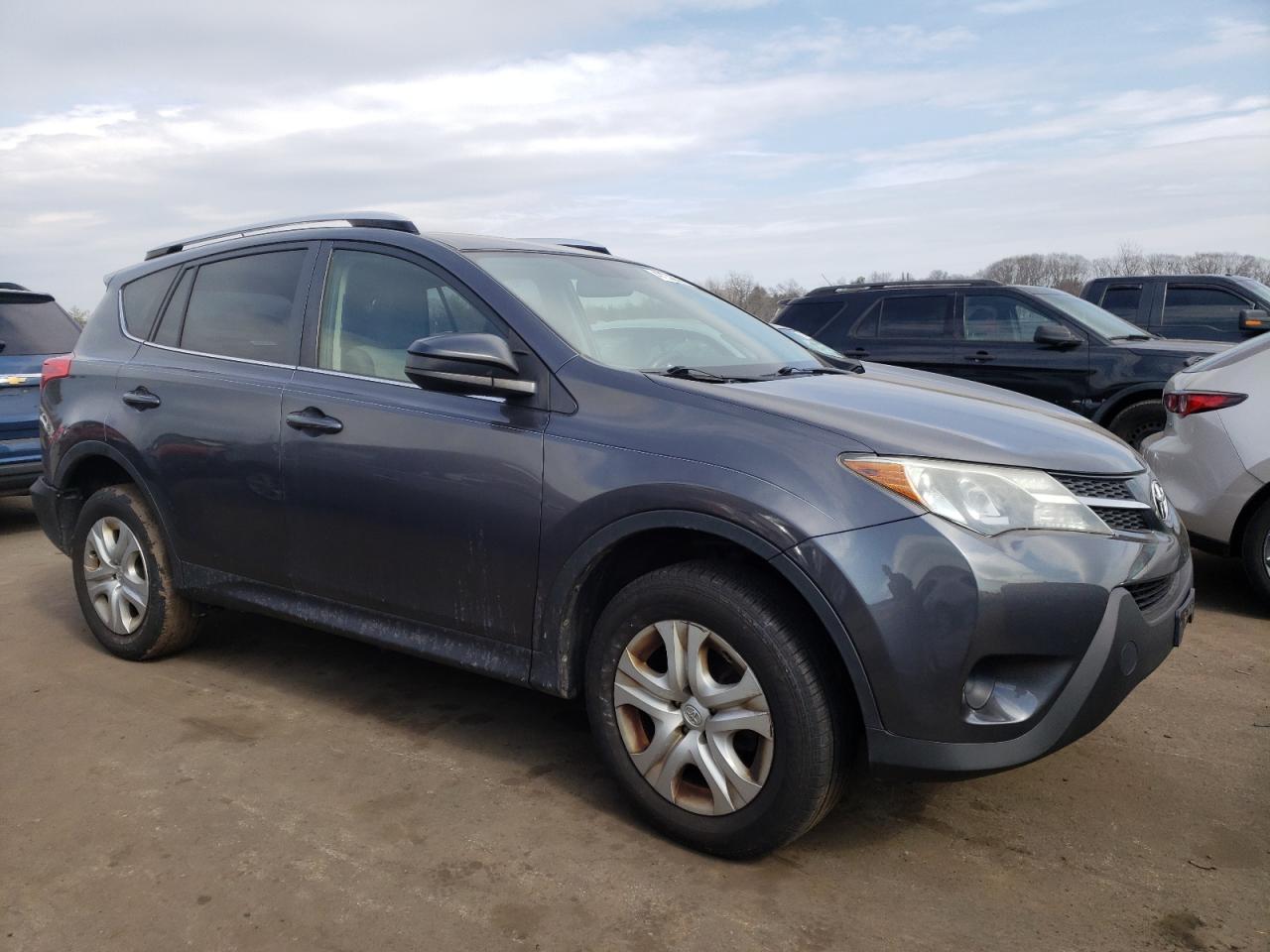 2015 Toyota RAV 4 - Image 4