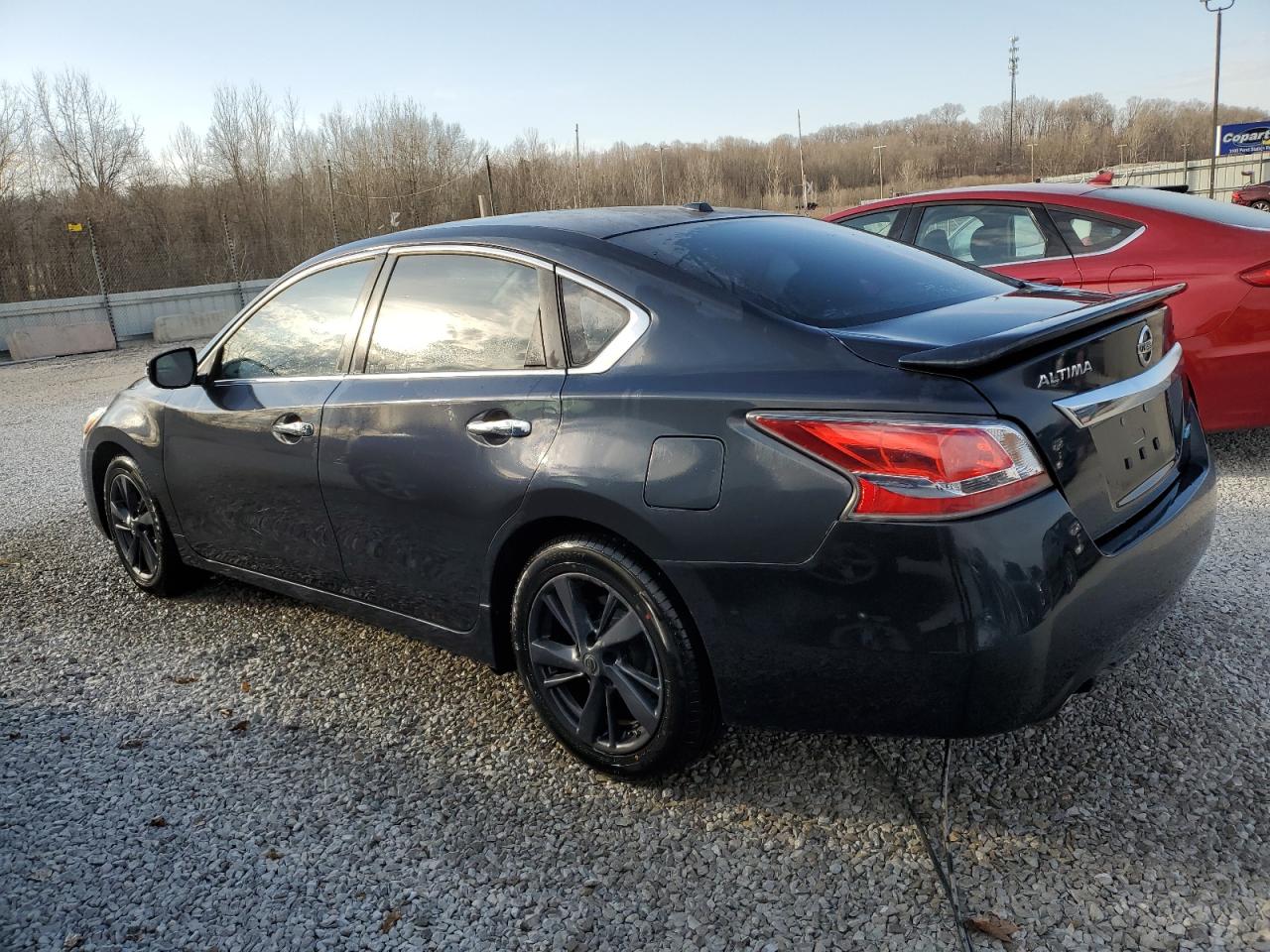 2014 Nissan Altima - Image 2