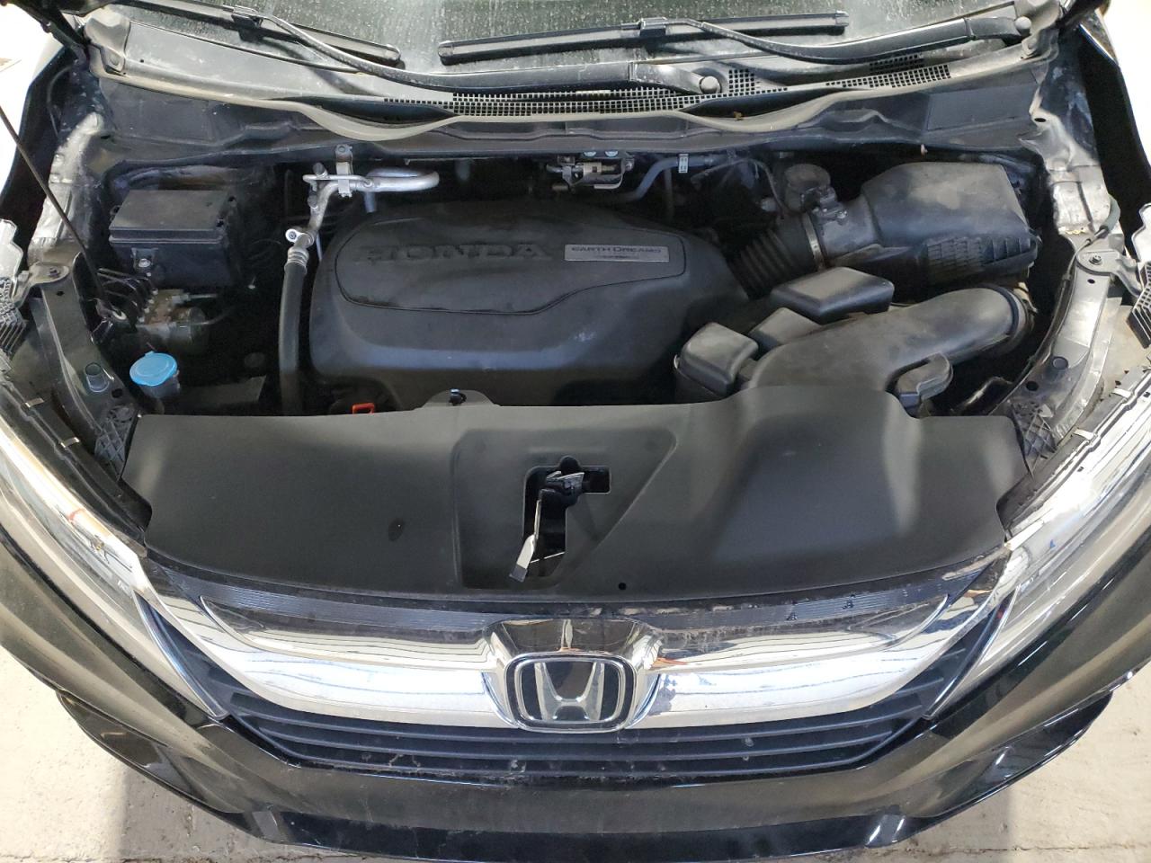 5FNRL6H85JB049466 HONDA ODYSSEY 2018