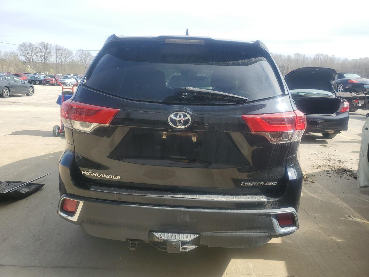 5TDDZRFH1KS734073 TOYOTA HIGHLANDER 2019