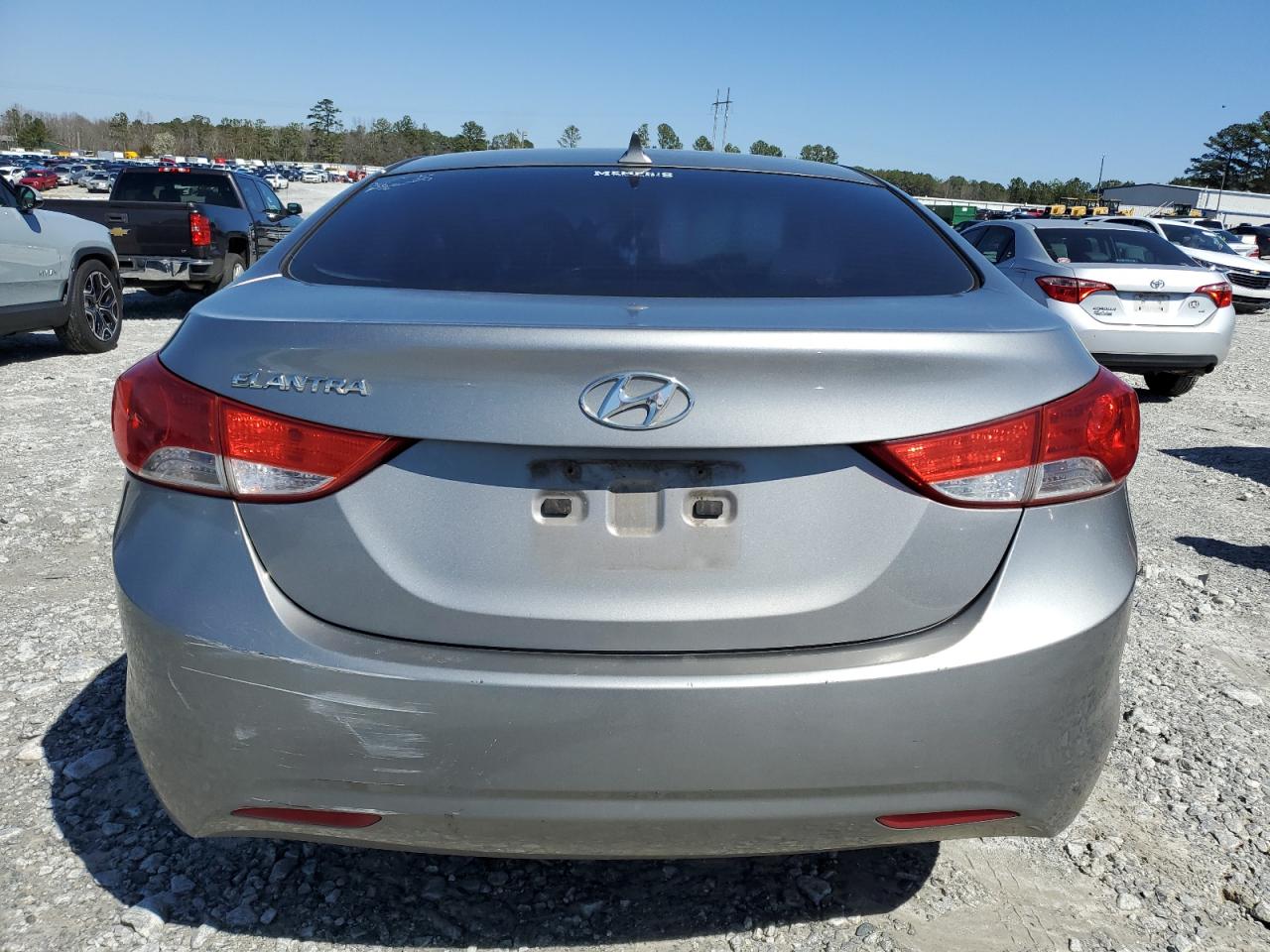 2012 Hyundai Elantra - Image 6