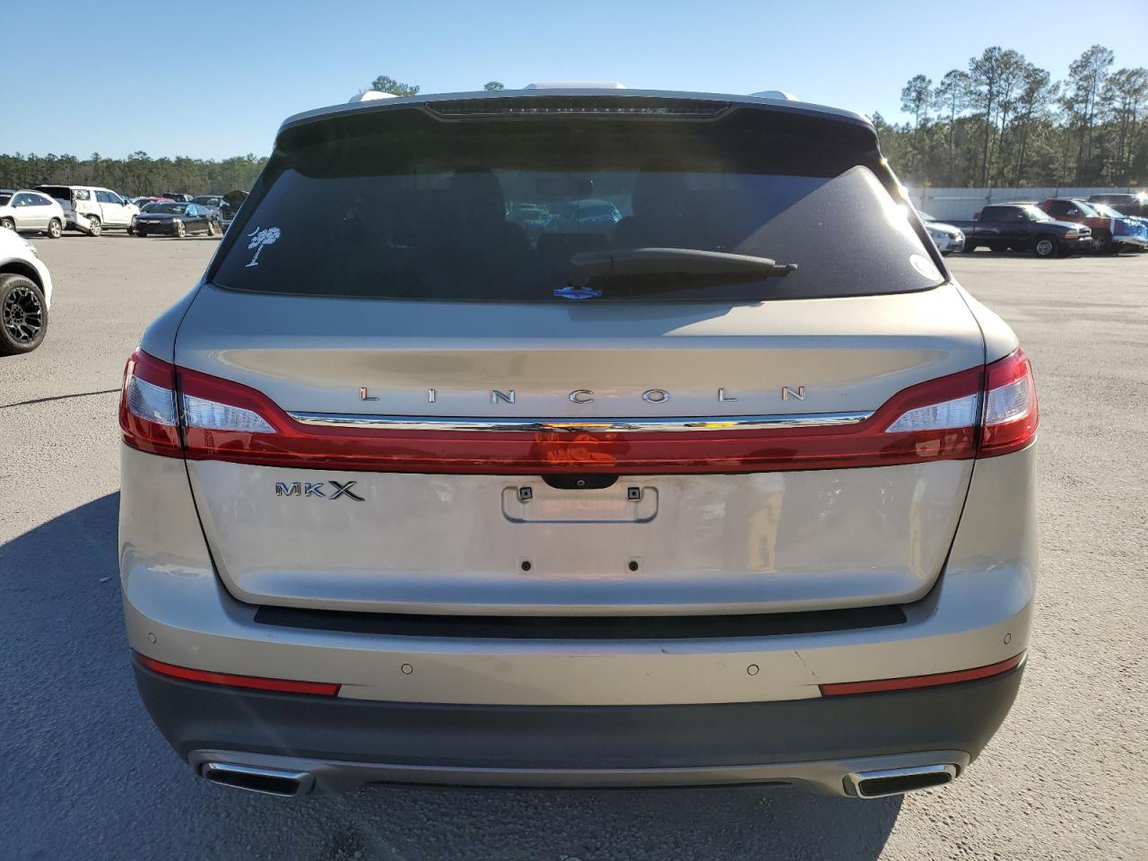 2017 Lincoln MKX - Image 6