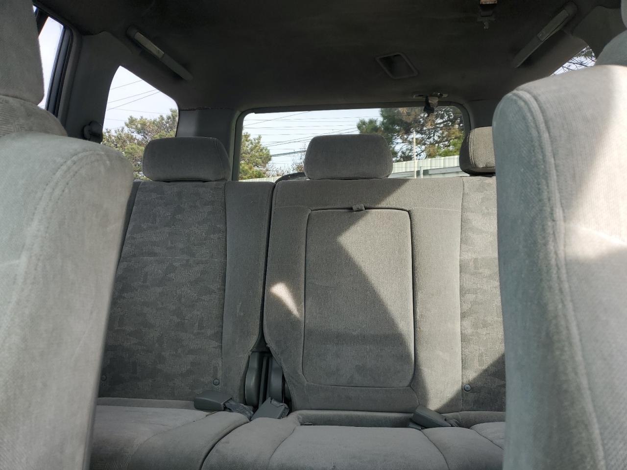 2003 Honda Pilot - Image 10