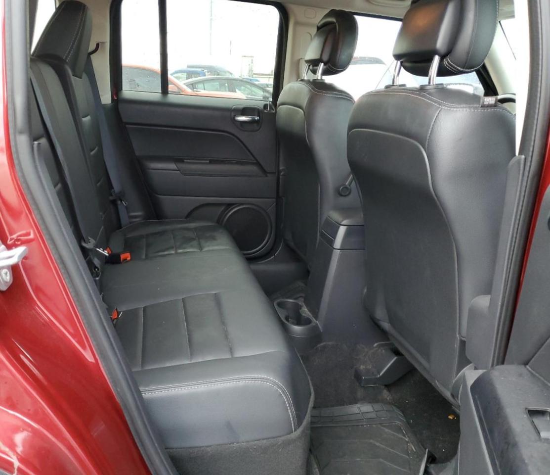 2015 Jeep Liberty (Patriot) - Image 12