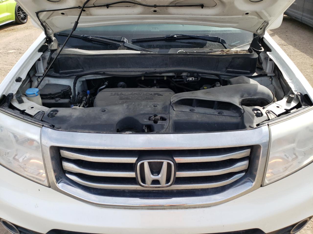 2014 Honda Pilot - Image 12