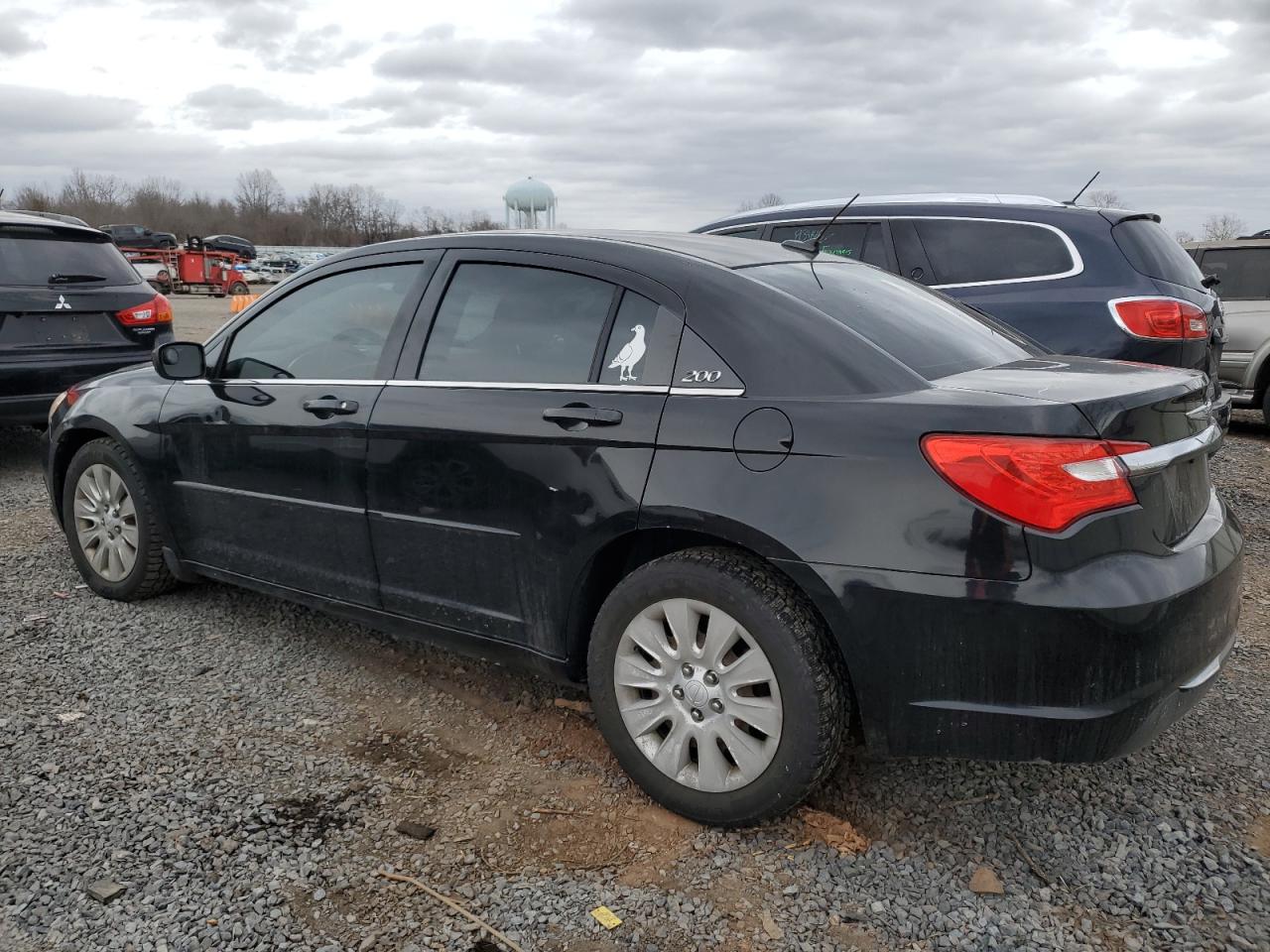 2012 Chrysler 200 - Image 2