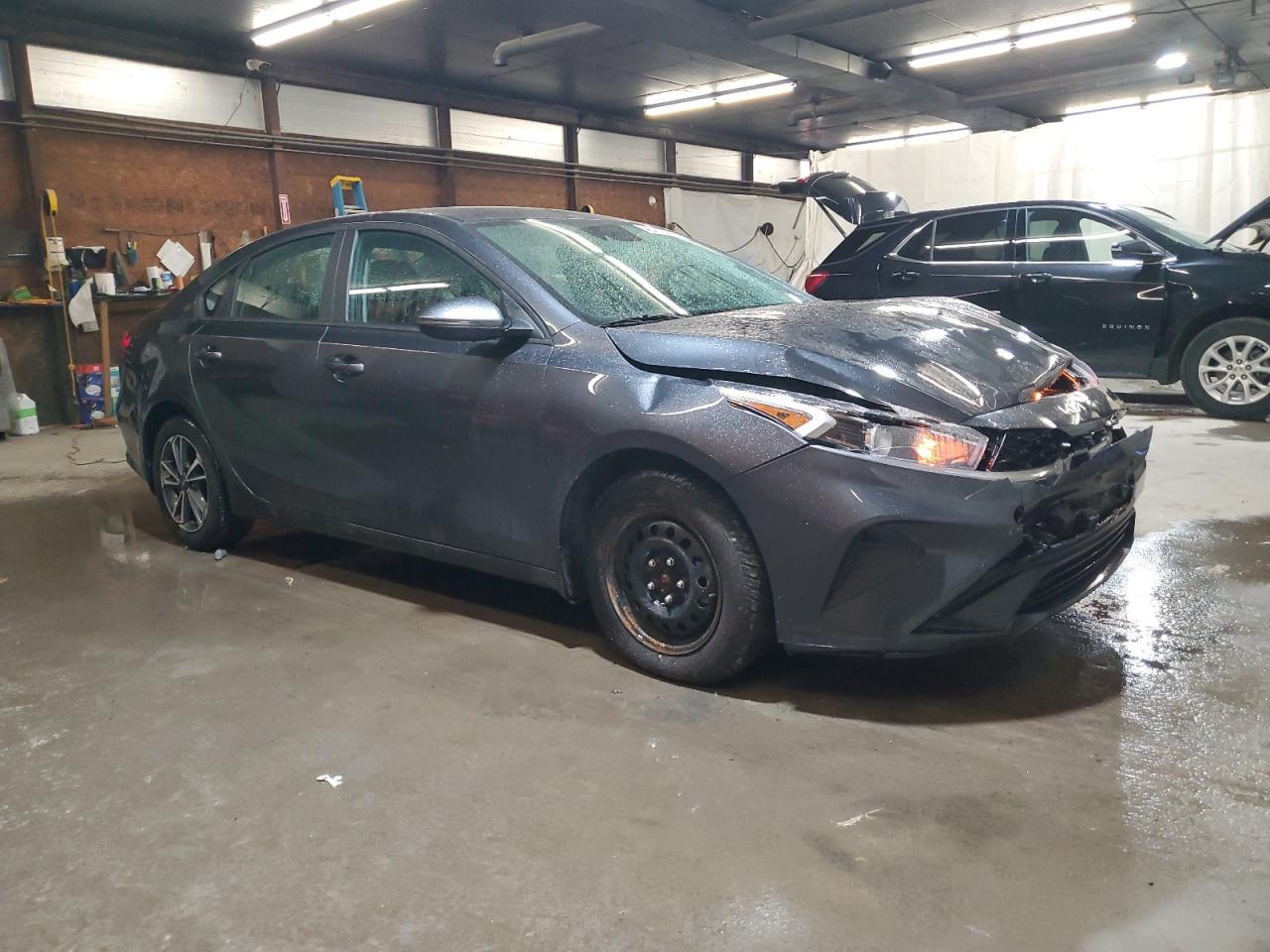 2023 Kia Forte - Image 4