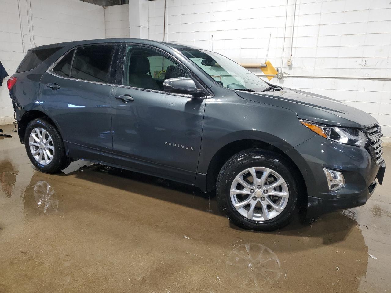 3GNAXUEV2KL271716 CHEVROLET EQUINOX 2019