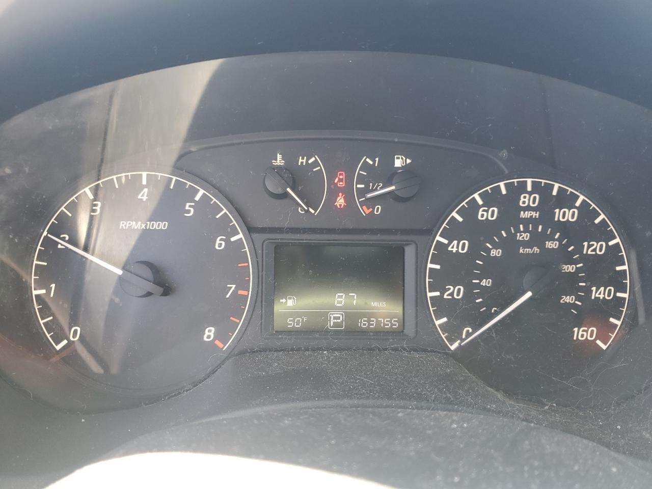 2016 Nissan Sentra - Image 9