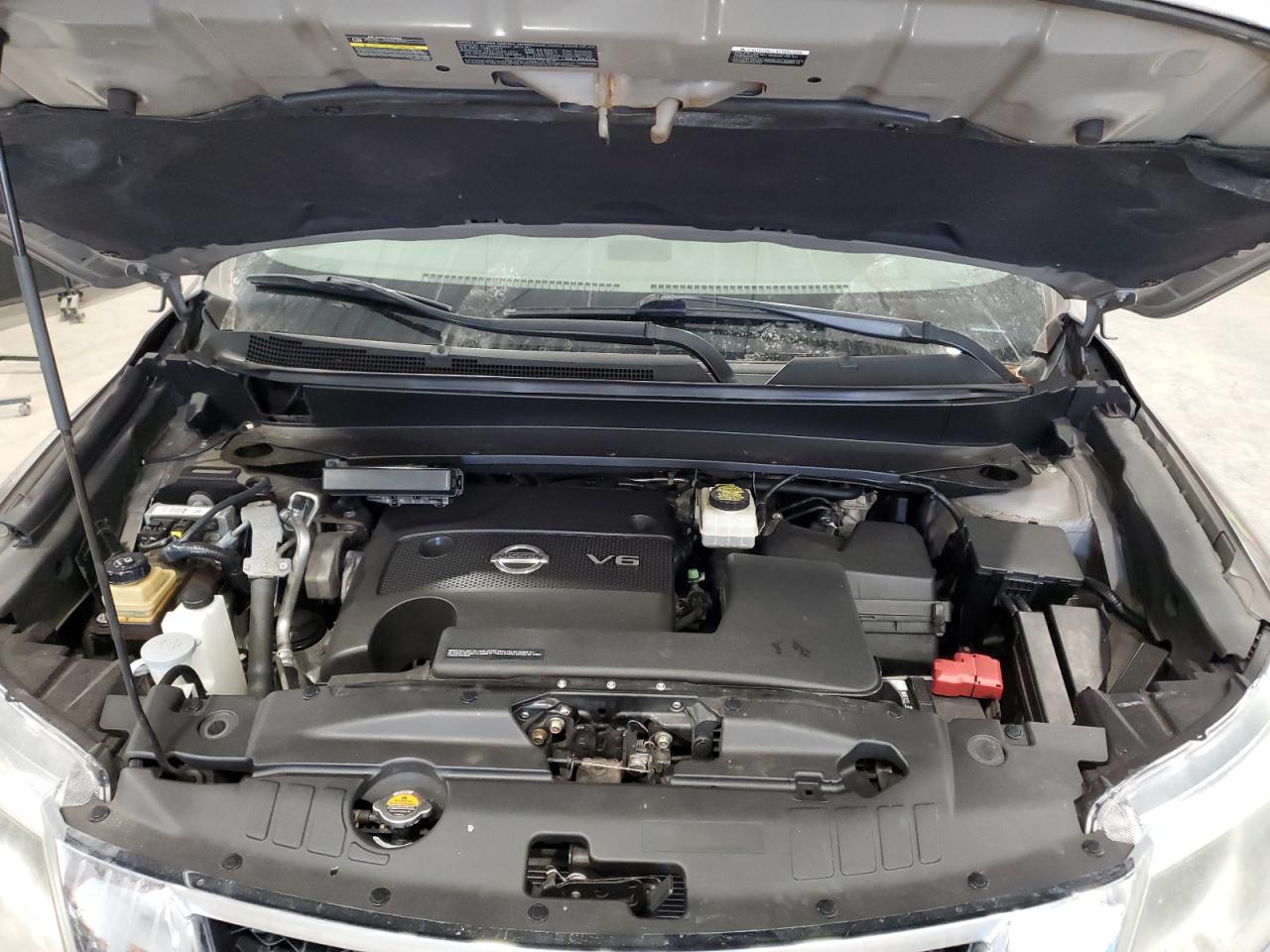 2014 Nissan Pathfinder - Image 12