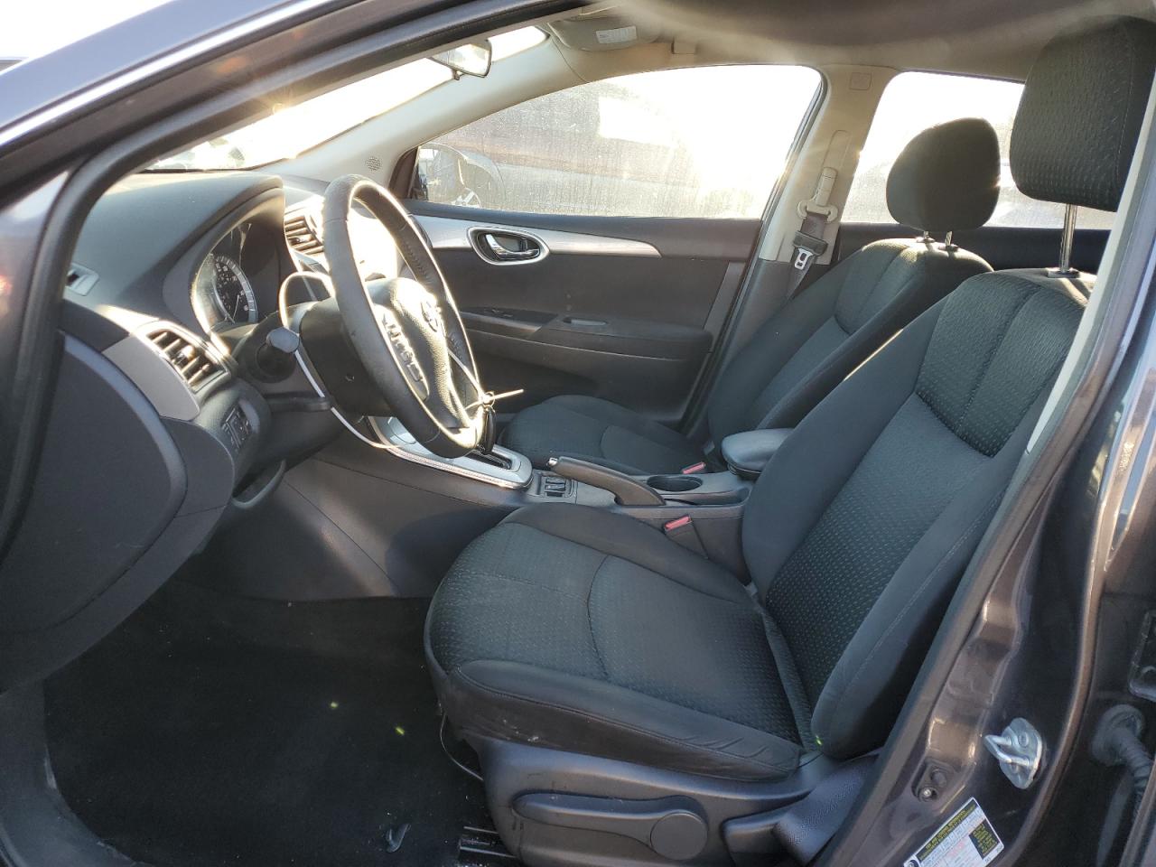 2015 Nissan Sentra - Image 7