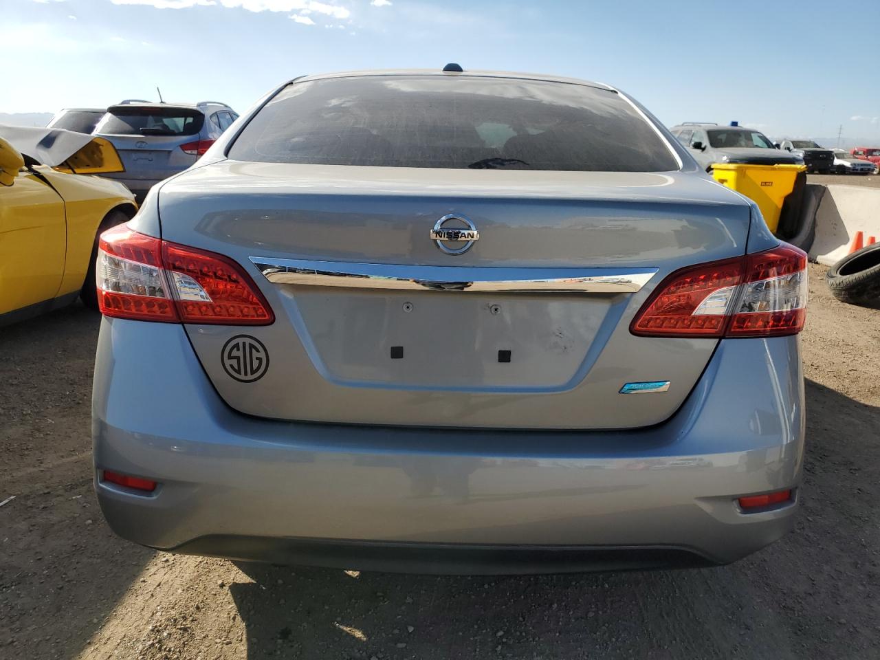 2013 Nissan Sentra - Image 6