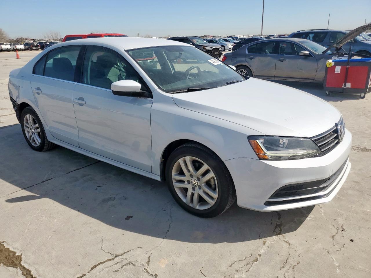 2017 Volkswagen Jetta - Image 4