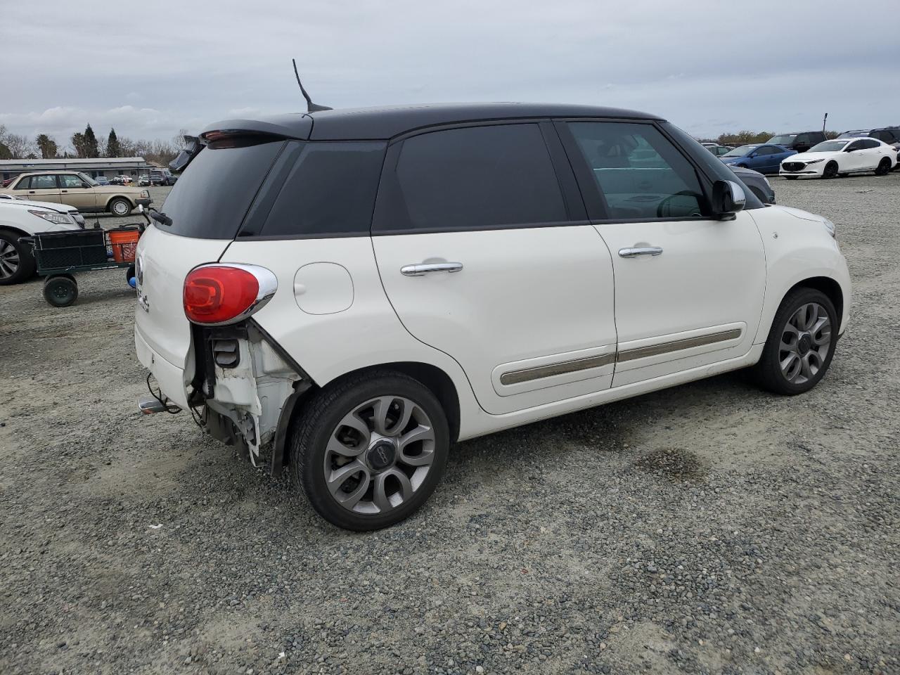 2017 Fiat 500 - Image 3
