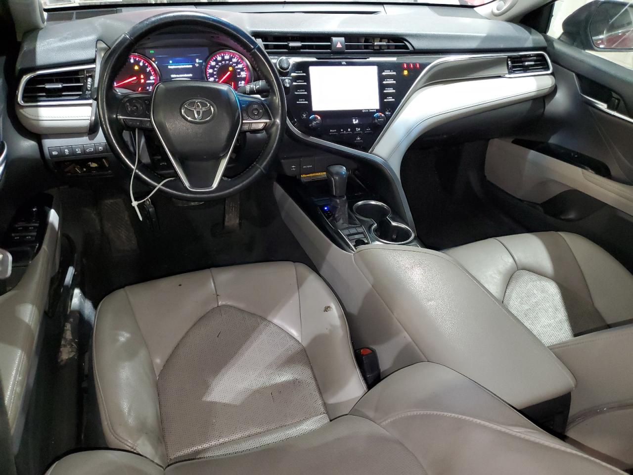 2018 Toyota Camry - Image 8