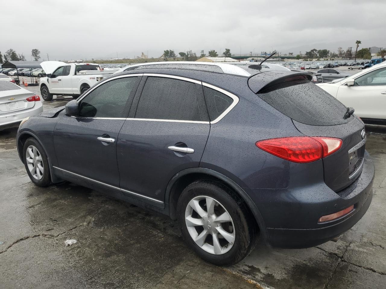 2008 Infiniti EX - Image 2
