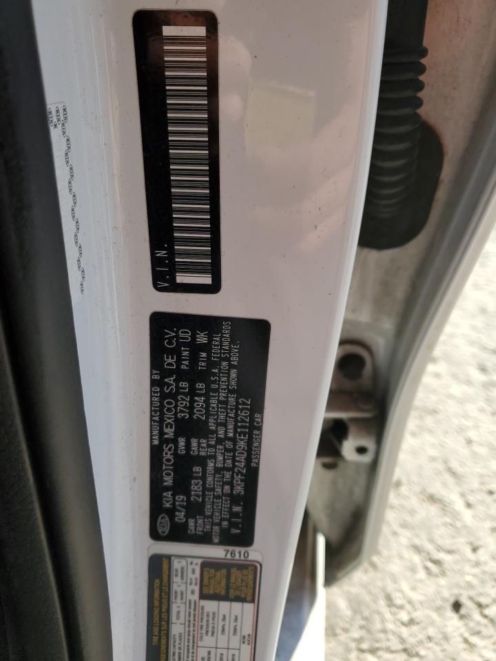 2019 Kia Forte - Image 12