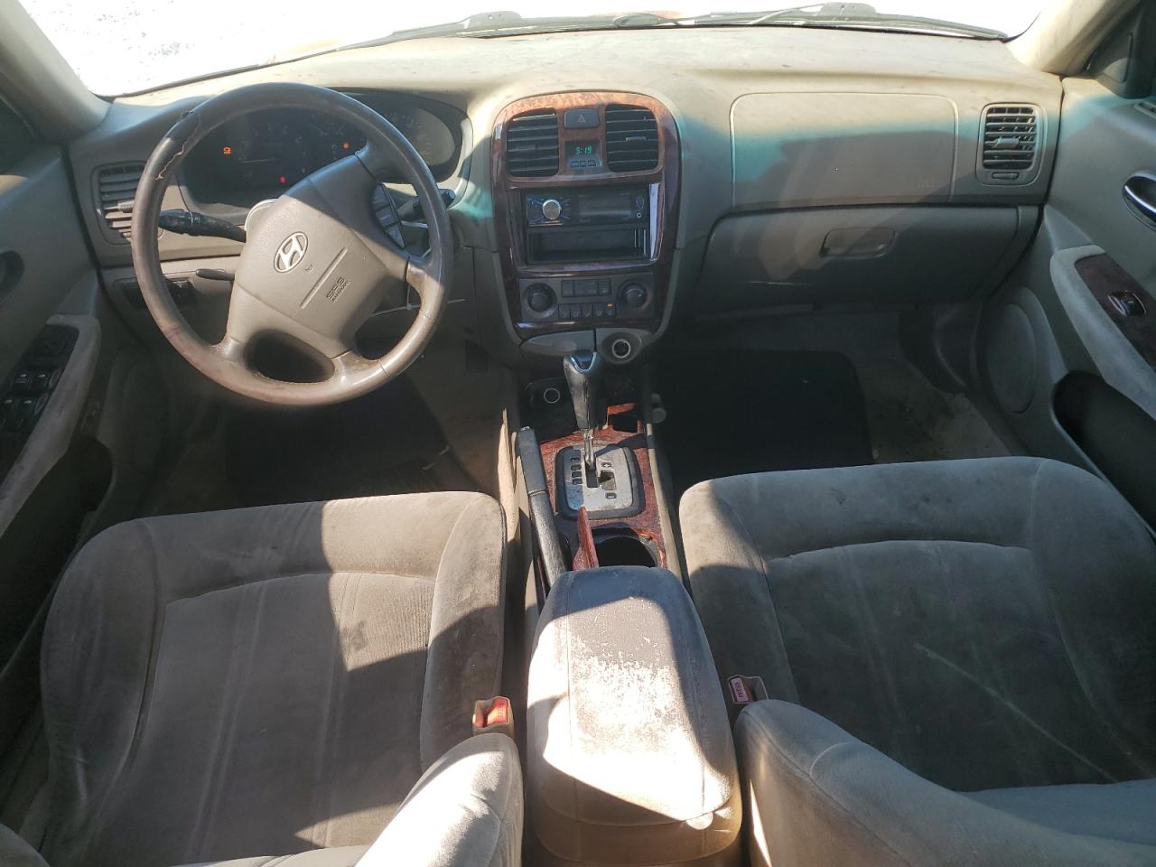 2003 Hyundai Sonata - Image 8