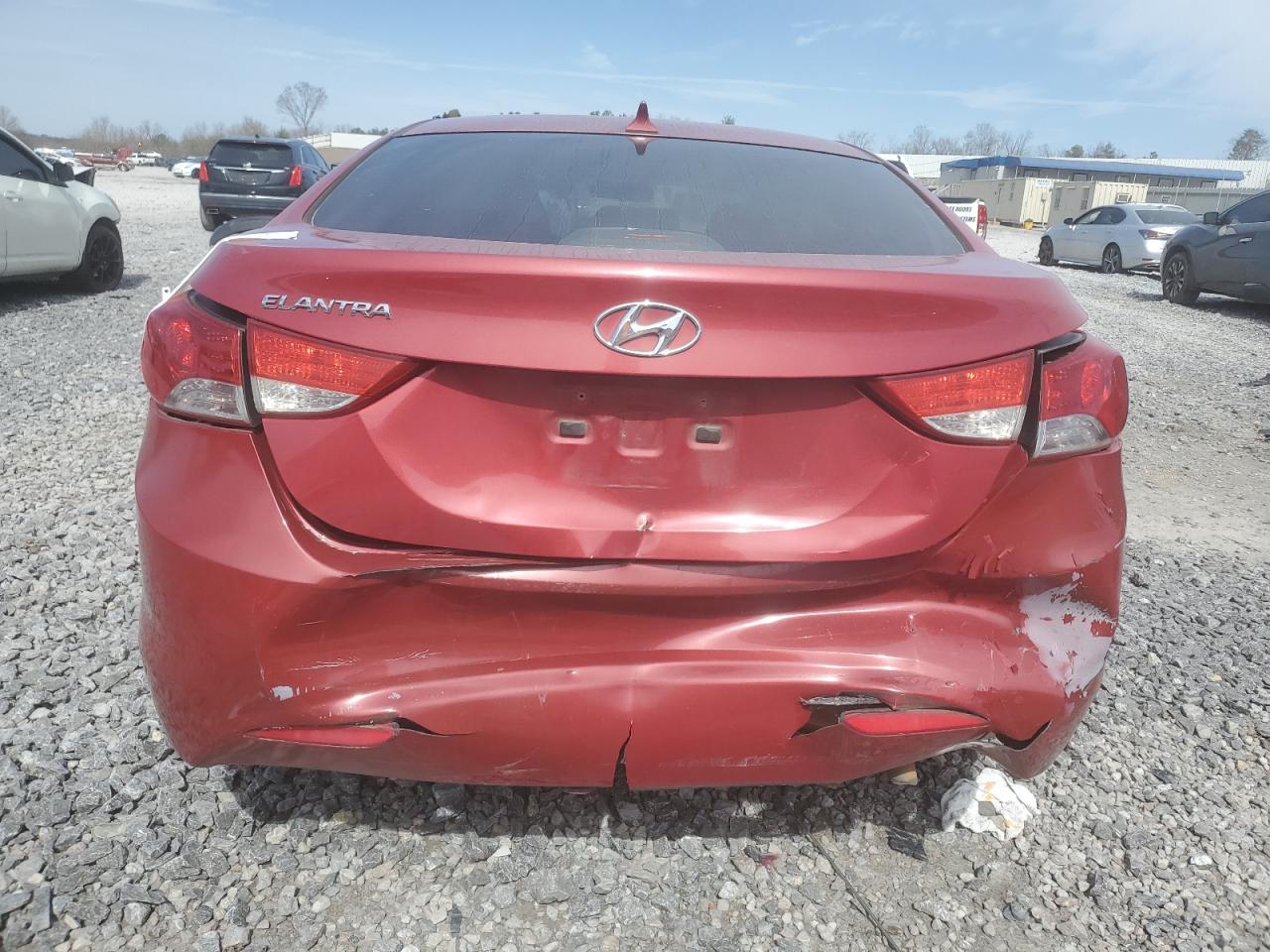 2013 Hyundai Elantra - Image 6