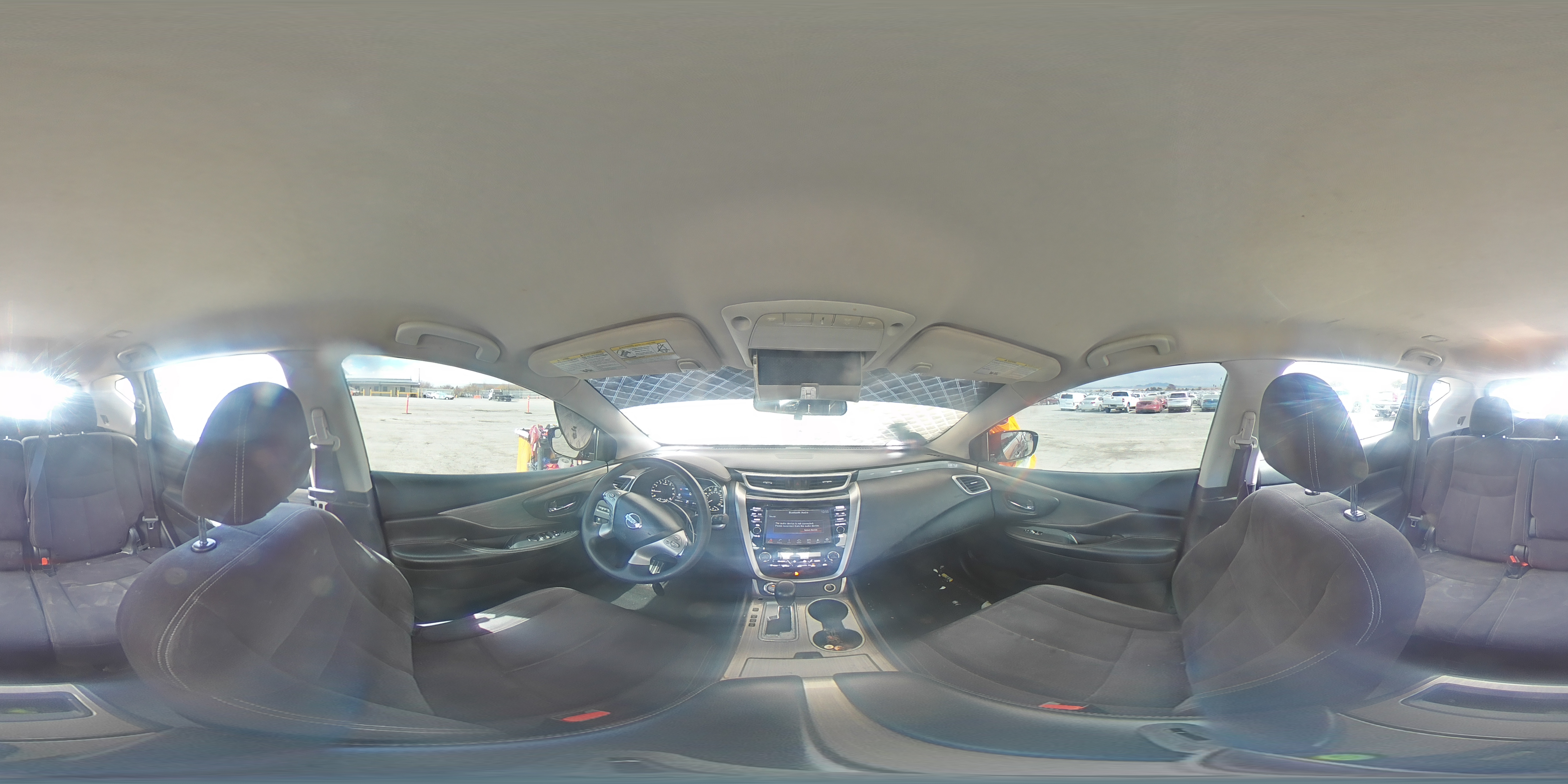 2015 Nissan Murano - Image 13