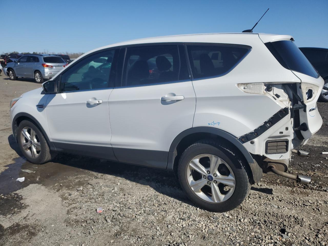 2015 Ford Escape - Image 2