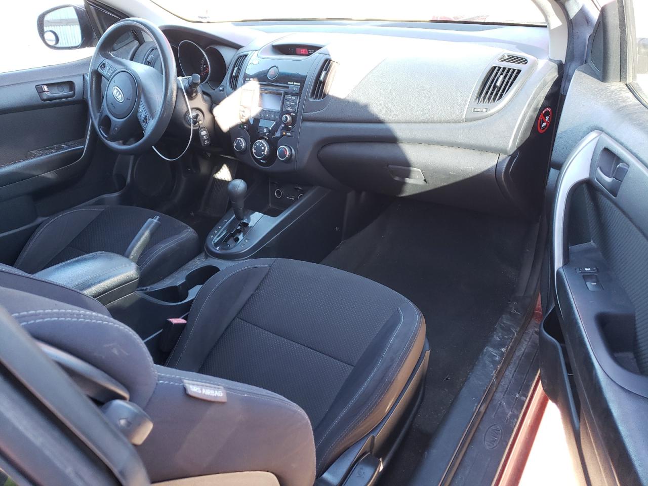 2010 Kia Forte Ex VIN: KNAFU6A22A5260211 Lot: 49138935