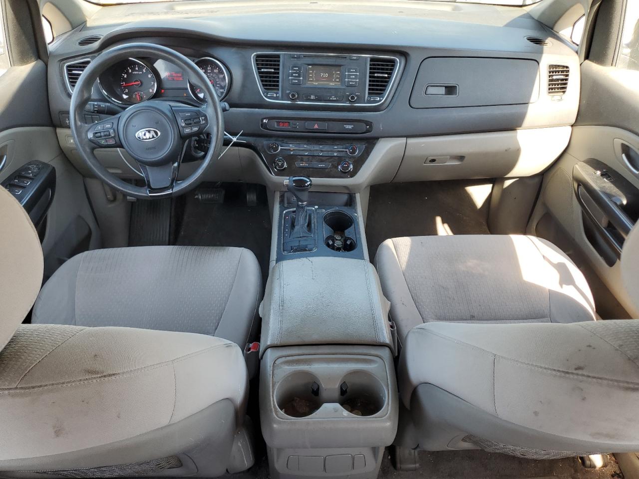 2016 Kia Sedona - Image 8