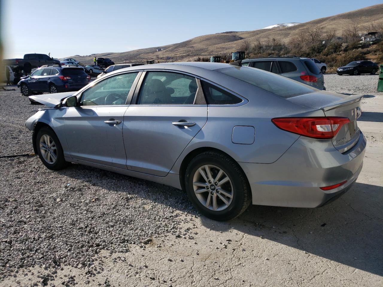 2015 Hyundai Sonata - Image 2