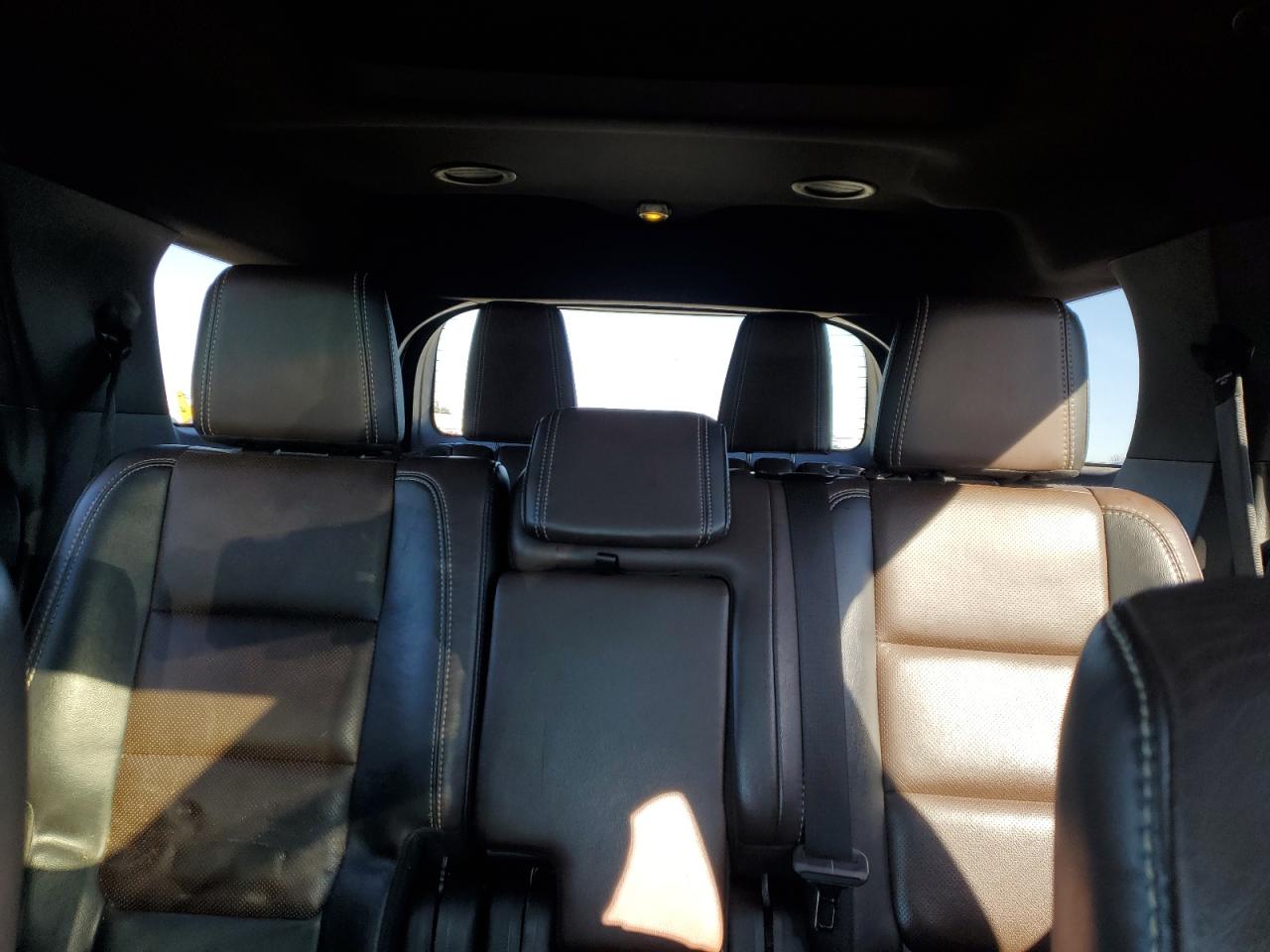 2013 Ford Explorer - Image 10