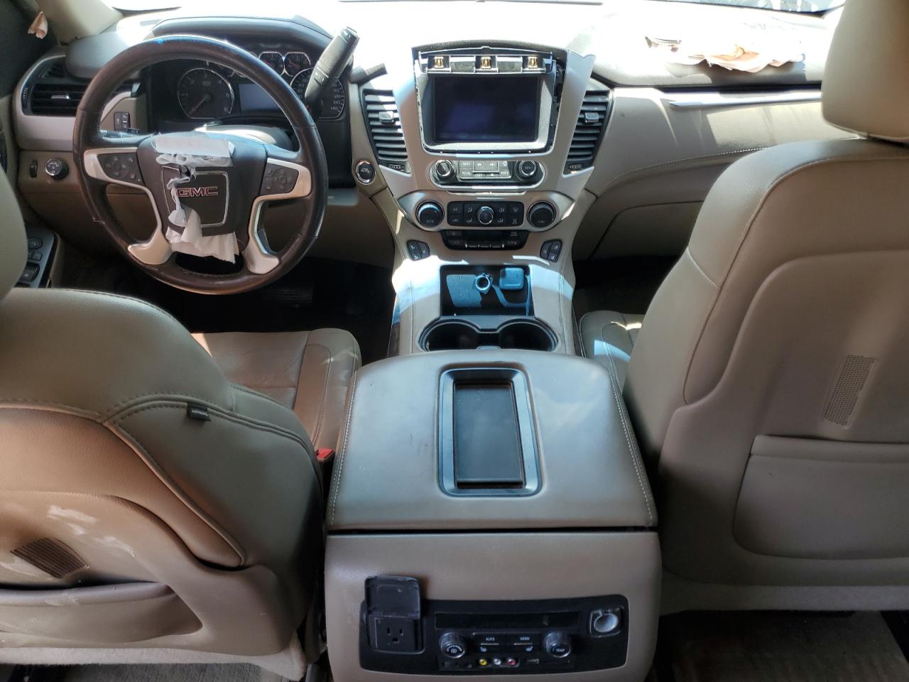 2015 GMC Yukon - Image 8