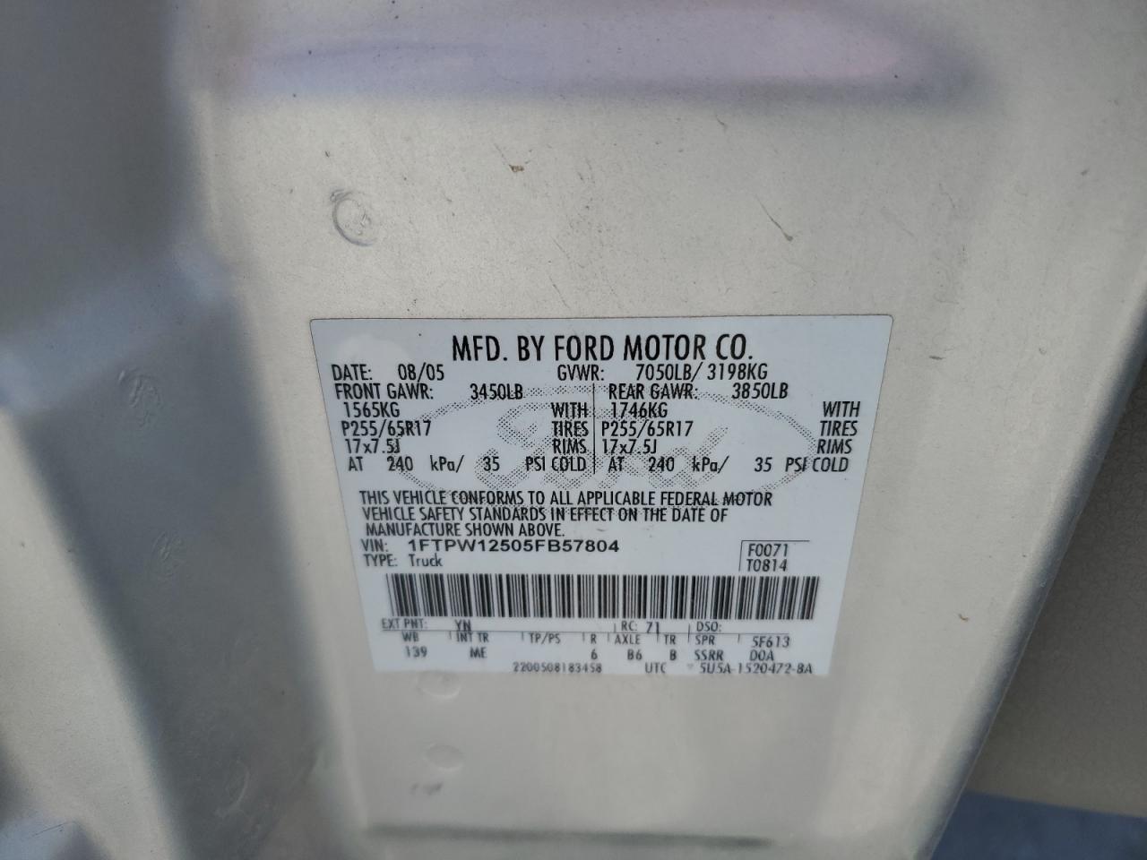 2005 Ford F-150 - Image 12