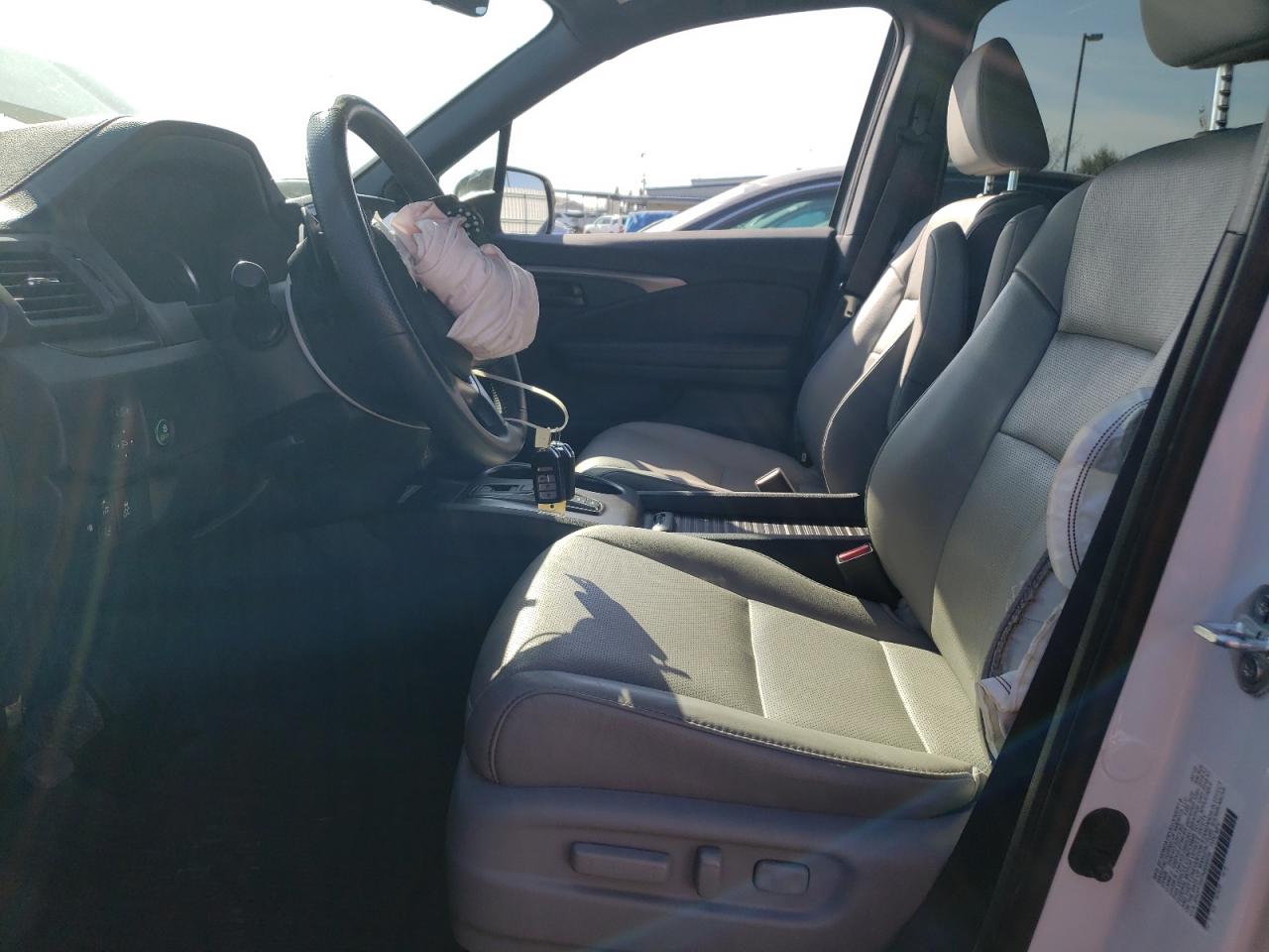 2022 Honda Passport - Image 7