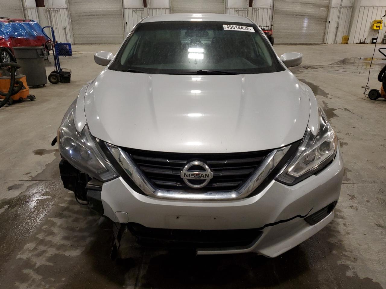 2016 Nissan Altima - Image 5