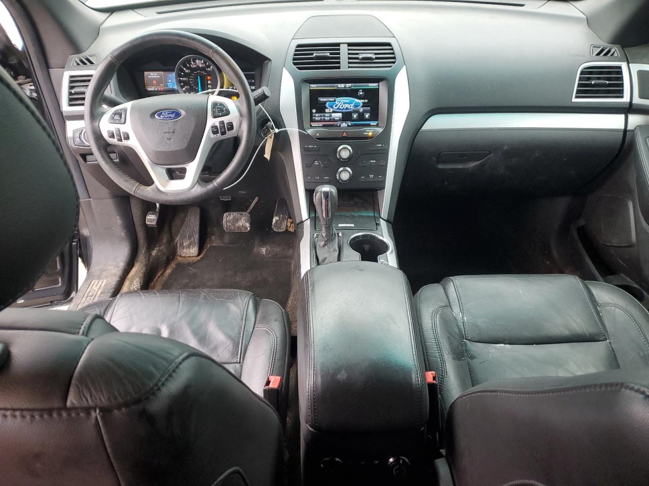 2015 Ford Explorer - Image 8